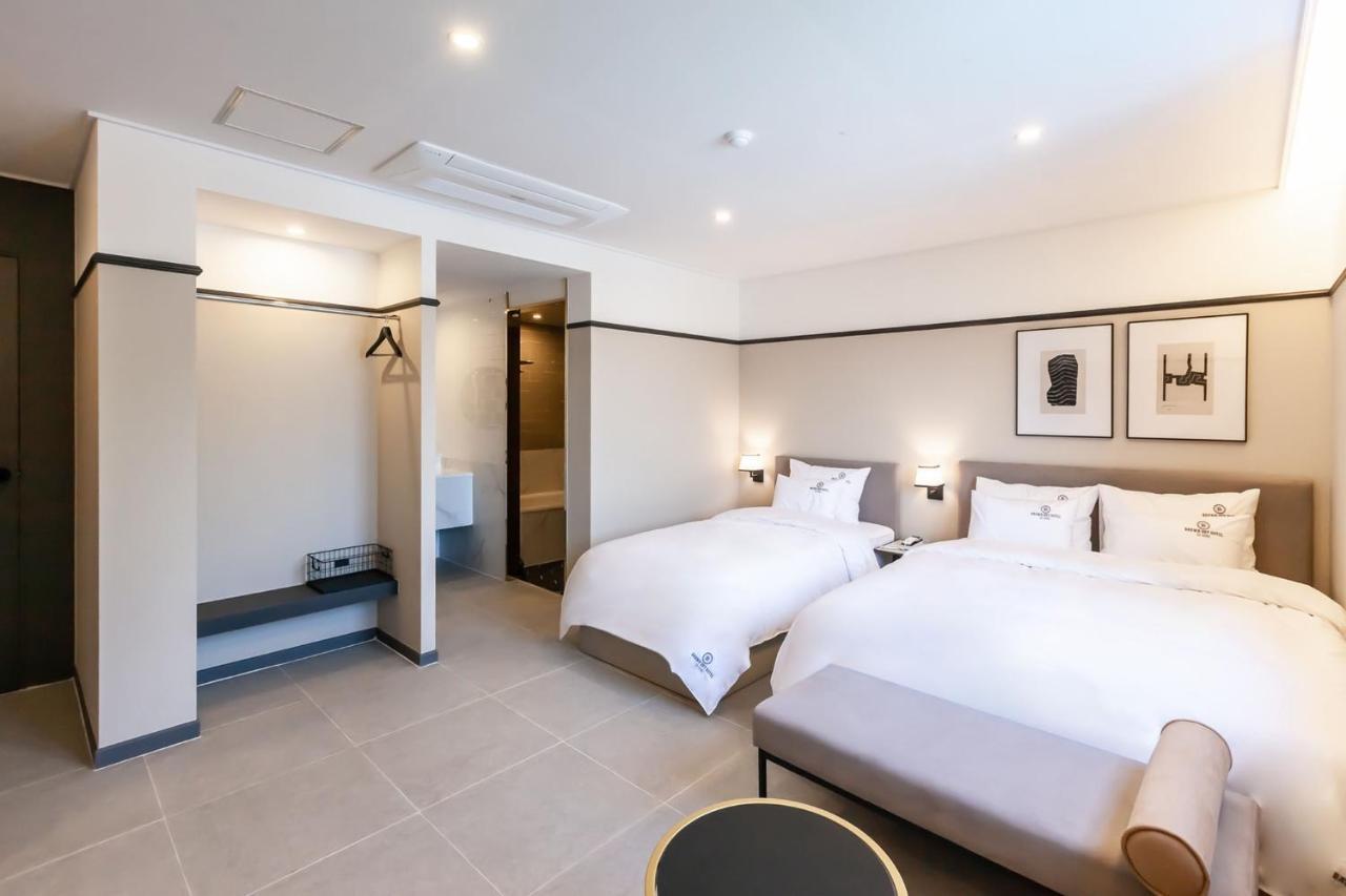 Browndot Hotel Sasang Renecite Busan Buitenkant foto