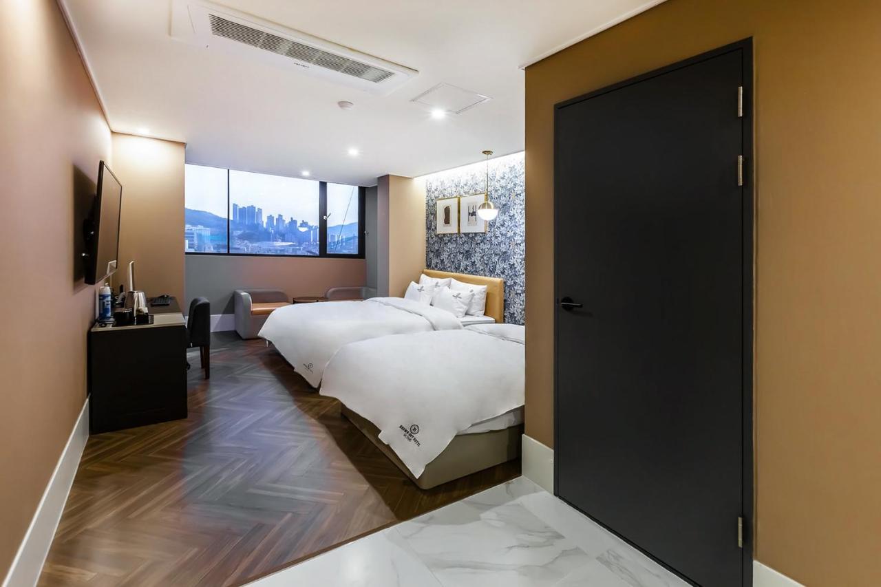 Browndot Hotel Sasang Renecite Busan Buitenkant foto
