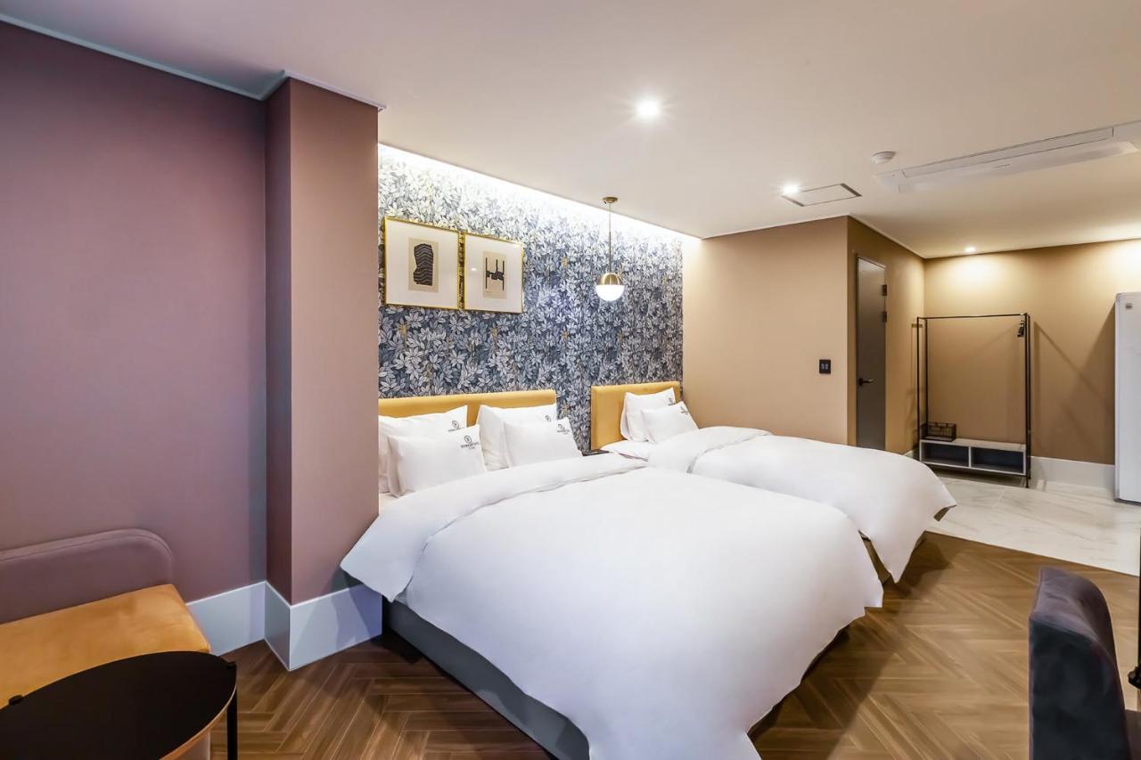 Browndot Hotel Sasang Renecite Busan Buitenkant foto